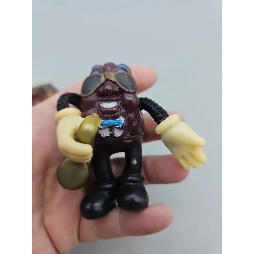 Vintage California Raisins Figures 1988 Lot Of 2 Saxophone Baseball Man‎